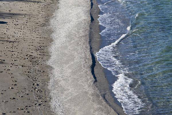 Ποιες παραλίες στην Αττική είναι ακατάλληλες για κολύμπι