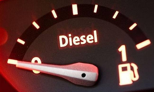 Το diesel κίνησης… πιο ακριβό από τη βενζίνη αν δεν υπήρχε η κρατική επιδότηση