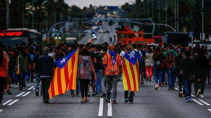 Ισπανία: Οι Καταλανοί τάσσονται κατά της ανεξαρτησίας της περιοχής
