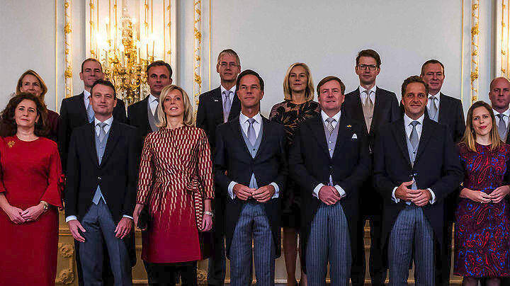 Ορκίστηκε η νέα ολλανδική κυβέρνηση υπό τον Μαρκ Ρούτε