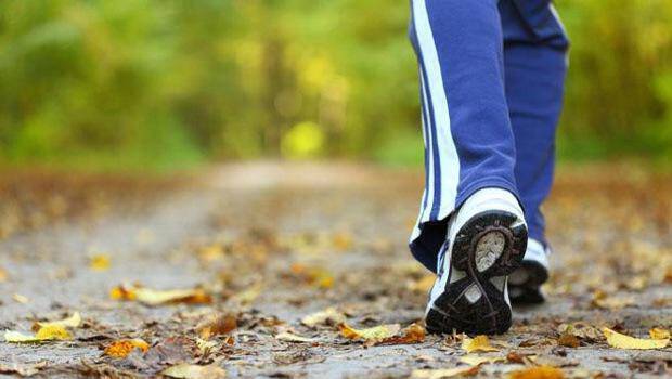 Δύο ώρες περπάτημα την εβδομάδα μειώνουν τον κίνδυνο πρόωρου θανάτου