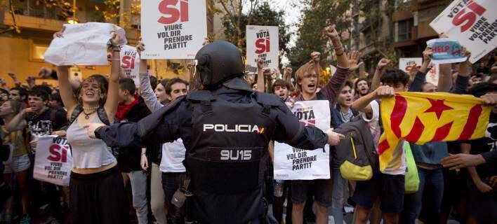 DW: Τα συνδικάτα παραλύουν σήμερα την Καταλονία με γενική απεργία – Ζήτημα ωρών η διακήρυξη ανεξαρτησίας της;