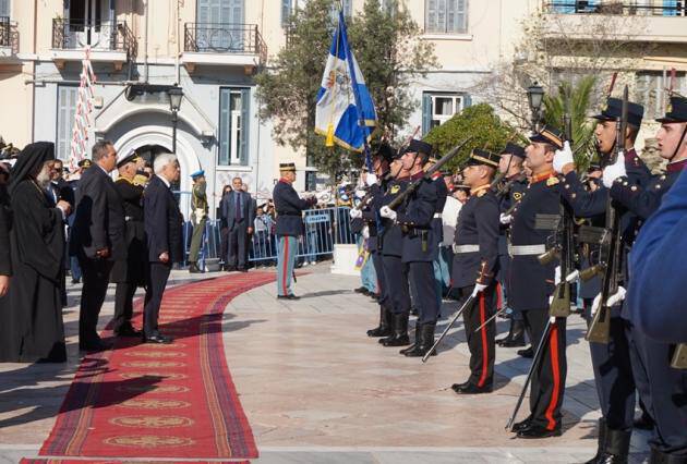 Ο Πρόεδρος της Δημοκρατίας η πολιτική και στρατιωτική ηγεσία του ΥΠΕΘΑ, στη Θεσσαλονίκη (pics)