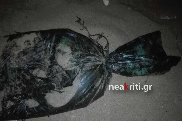 Ηράκλειο: Ξεβράζονται σακούλες με μαζούτ στην παραλία της Αμνισού (vid)