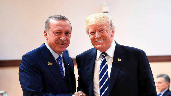 Ο Τραμπ ευχαριστεί τον Ερντογάν για την απελευθέρωση του πάστορα