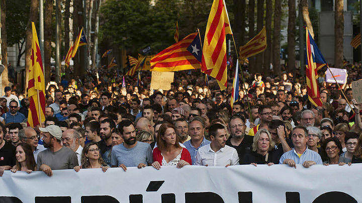 «Όλα τα σενάρια» εξετάζουν οι αυτονομιστές της Καταλονίας