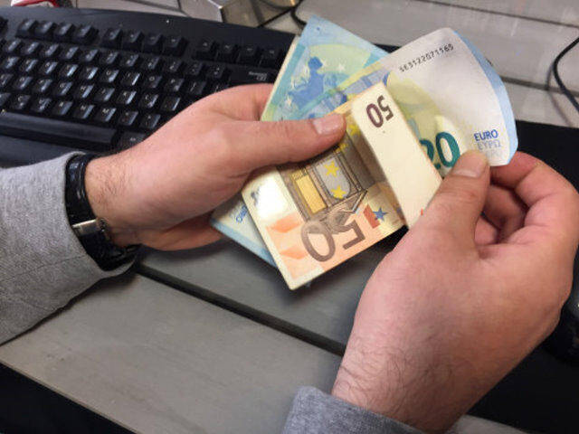Όσα πρέπει να ξέρετε για τα επιδόματα €534 τον Ιανουάριο