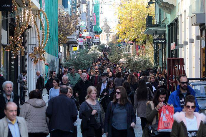 Χριστούγεννα: Πως ψωνίζουν οι Έλληνες φέτος