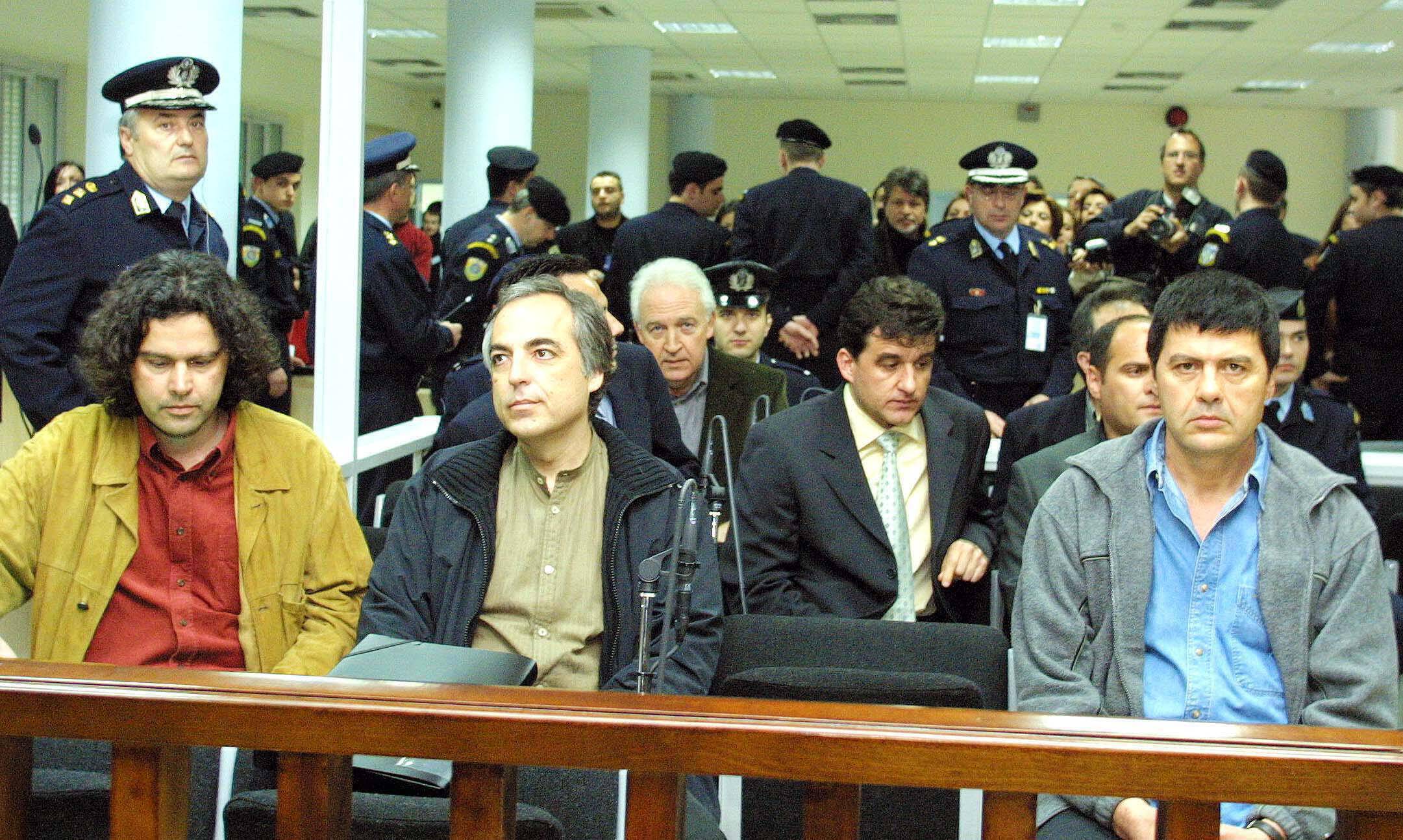 Δημήτρης Κουφοντίνας: Παίρνει νέα άδεια από τις φυλακές (pics)