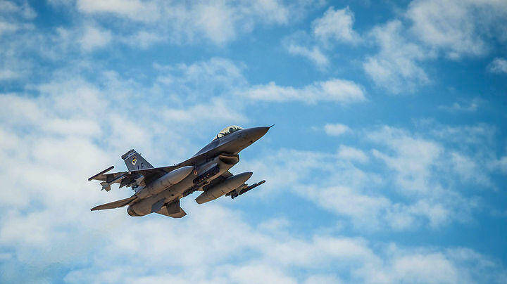Οι ΗΠΑ στέλνουν «αόρατα» F-22 στη Νότια Κορέα