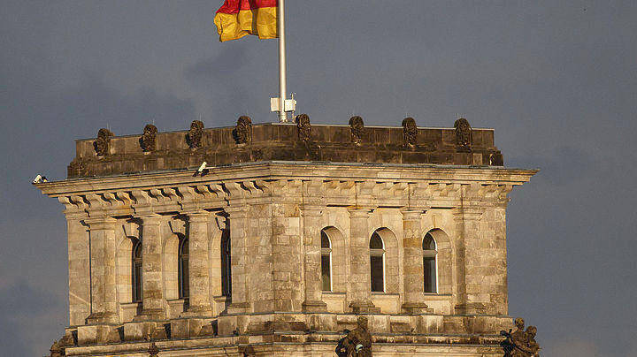 Bundestag: Μειώνεται ο αριθμός των βουλευτών στο γερμανικό κοινοβούλιο