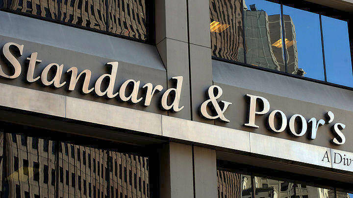Standard & Poor’s: Έχουν… δρόμο ακόμη οι ελληνικές τράπεζες