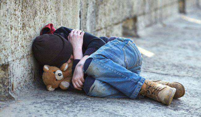 «Καλπάζει» η παιδική φτώχεια στην Ελλάδα