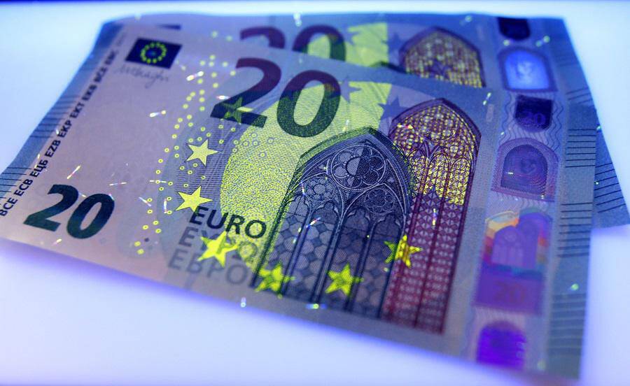 Οι χώρες της ΕΕ έχασαν έσοδα σχεδόν 150 δισ. ευρώ από τον ΦΠΑ