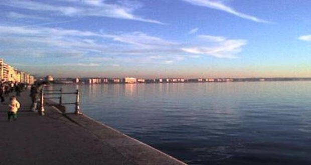 Θεσσαλονίκη: Αυτό θα πει… θέα στην θάλασσα! Απίστευτη εικόνα στον Θερμαϊκό (pics)