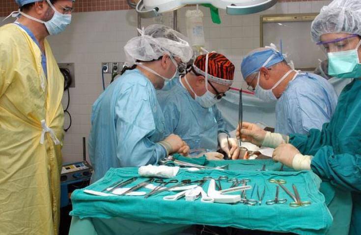 Σε lockdown το ΕΣΥ: Κόβονται τα τακτικά χειρουργεία μετά από εσωτερική οδηγία Γκάγκα