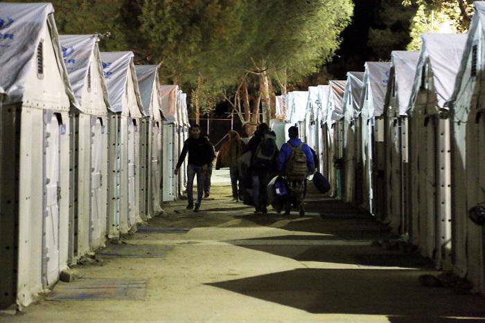 Πάνω από 750 αιτήσεις ασύλου την εβδομάδα διεκπεραιώνονται στο Αιγαίο