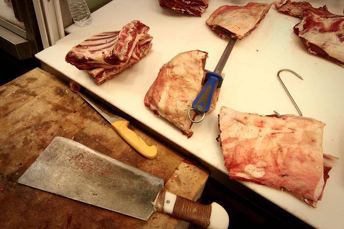 Πειραιάς: Κατασχέθηκαν 145 κιλά ακατάλληλο κρέας