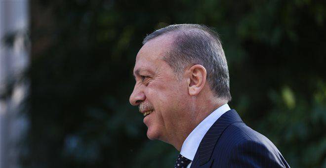 Ερντογάν: Τούρκοι κομάντος κατέβασαν την ελληνική σημαία από την βραχονησίδα