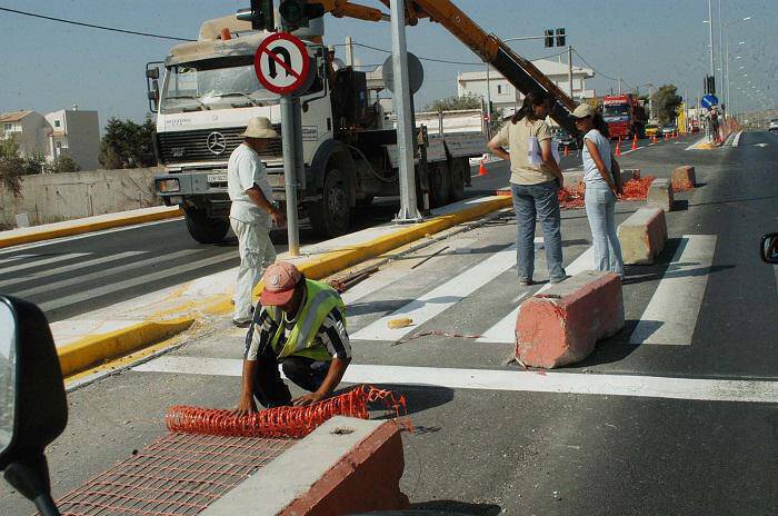 Ξεκινούν απόψε τα έργα ασφαλτόστρωσης στην Αθήνα – Ποιοι δρόμοι θα κλείσουν