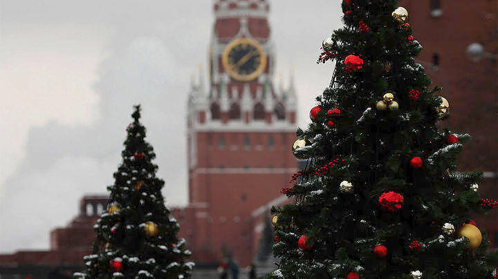 Κρεμλίνο: Δίνει άρωμα… εορτών στις προεδρικές εκλογές