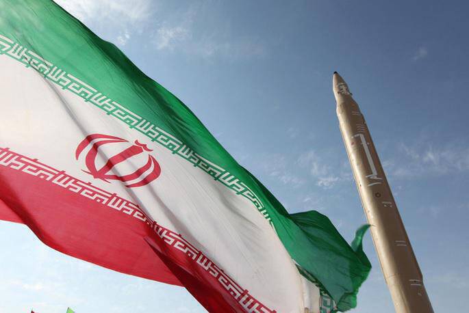 Ιράν: Οι ΗΠΑ θα έχουν την ίδια τύχη με τον Σαντάμ Χουσέιν εάν επιτεθούν