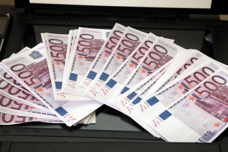 “Πυρετός” για τη λοταρία! 9 εκατομμύρια ευρώ σε 9.000 τυχερούς!