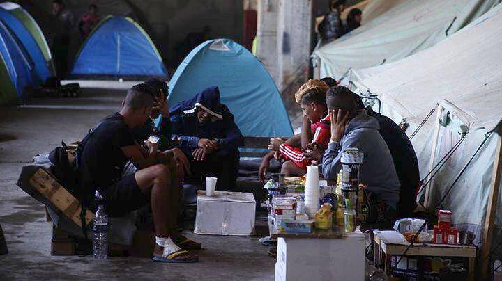 Έφθασαν στον Πειραιά 156 αιτούντες άσυλο από τη Μυτιλήνη