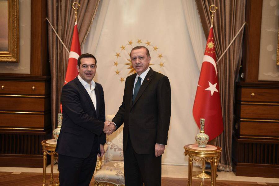 Ερντογάν στην Ελλάδα: Ποιοι υπουργοί θα κάτσουν στο… τραπέζι