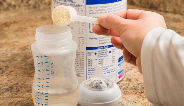 SOS! Νέα απόσυρση παρτίδας βρεφικού γάλακτος λόγω σαλμονέλας