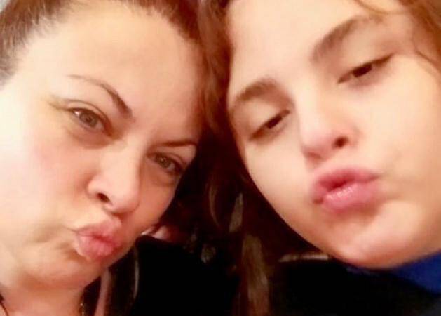 Η Νένα Χρονοπούλου συγκινεί: «Ο γιος μου έγινε 13 και έσβησε δίχως βοήθεια τα κεράκια»