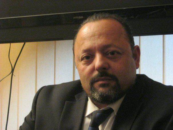 Ηράκλειο: Συνωστισμός στο δικαστήριο από οπαδούς του Αρτέμη Σώρρα – Εννέα κατηγορούμενοι
