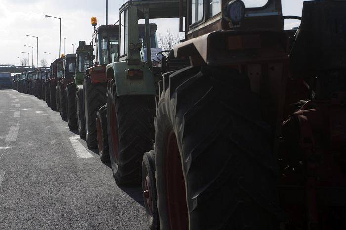 Τρίκαλα: Σε κινητοποιήσεις προχωρούν οι αγρότες