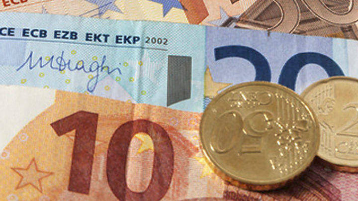 Στα 101,8 δισ. ευρώ τα ληξιπρόθεσμα χρέη προς το Δημόσιο