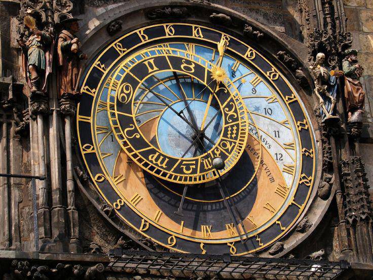 Το αστρονομικό ρολόι της Πράγας σταματά να χτυπά για έξι μήνες
