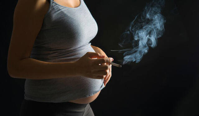 Το κάπνισμα στην εγκυμοσύνη αυξάνει τον κίνδυνο γέννησης παιδιού με ΔΕΠΥ