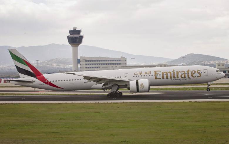 Χλιδή! H διώροφη ναυαρχίδα της Emirates επιστρέφει στο Αθήνα – Ντουμπάι![pics]