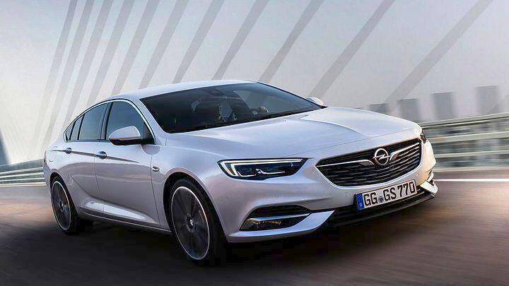 Δύο διακρίσεις για μοντέλα της Opel