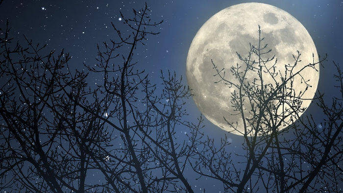 Πανσέληνος για…χάζι! Στα μπαλκόνια απόψε για το φωτεινότερο φεγγάρι του έτους!
