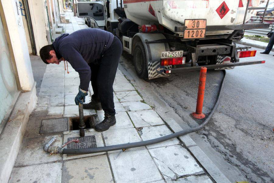 Έρευνα: Ο Έλληνες φοβούνται ελλείψεις σε ηλεκτρισμό, καύσιμα και τρόφιμα το χειμώνα