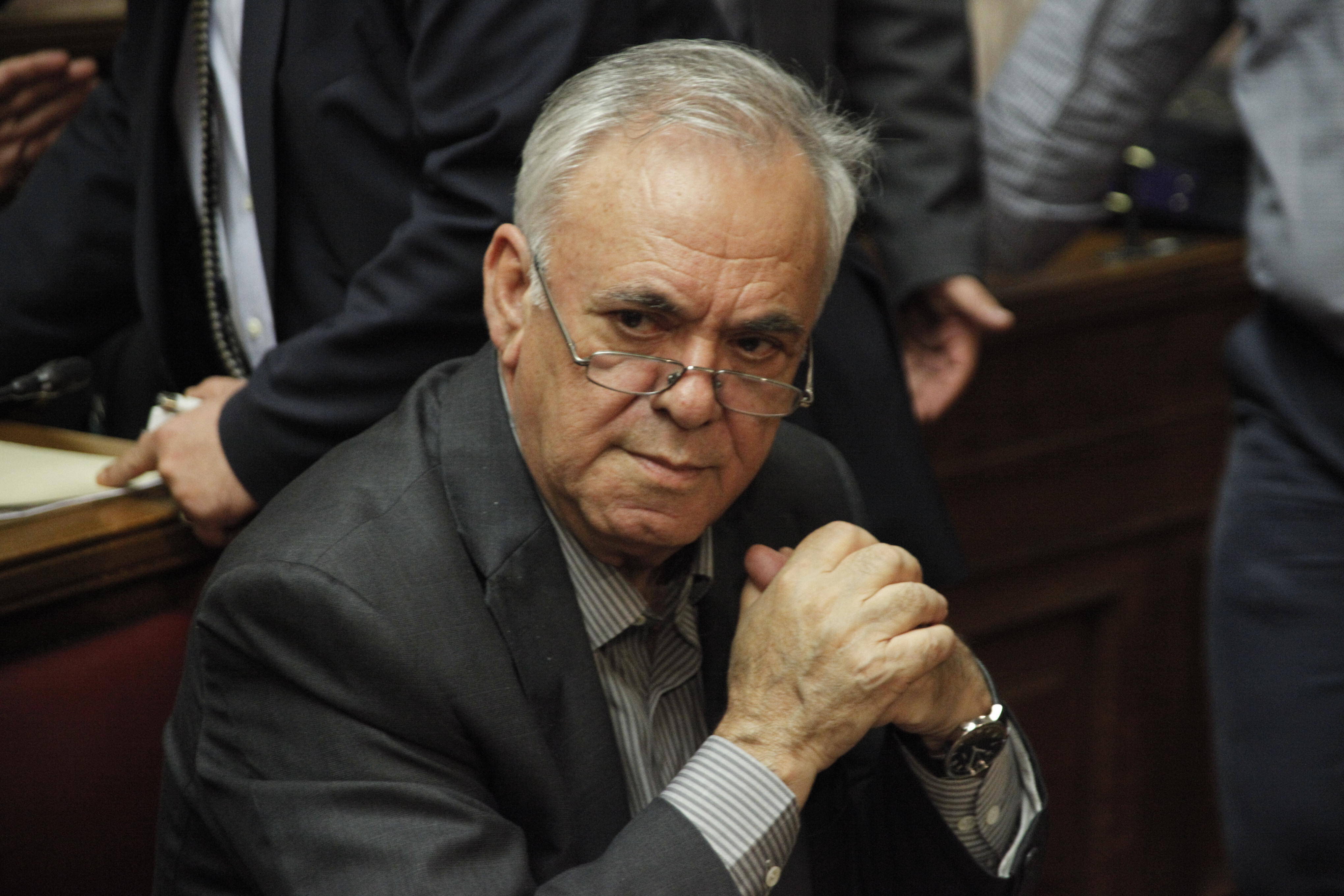 Δραγασάκης: Είμαστε μια χώρα σαν να βγαίνουμε από πόλεμο- Υπάρχουν δυνάμεις που θέλουν την Ελλάδα διαρκώς σε μνημόνια