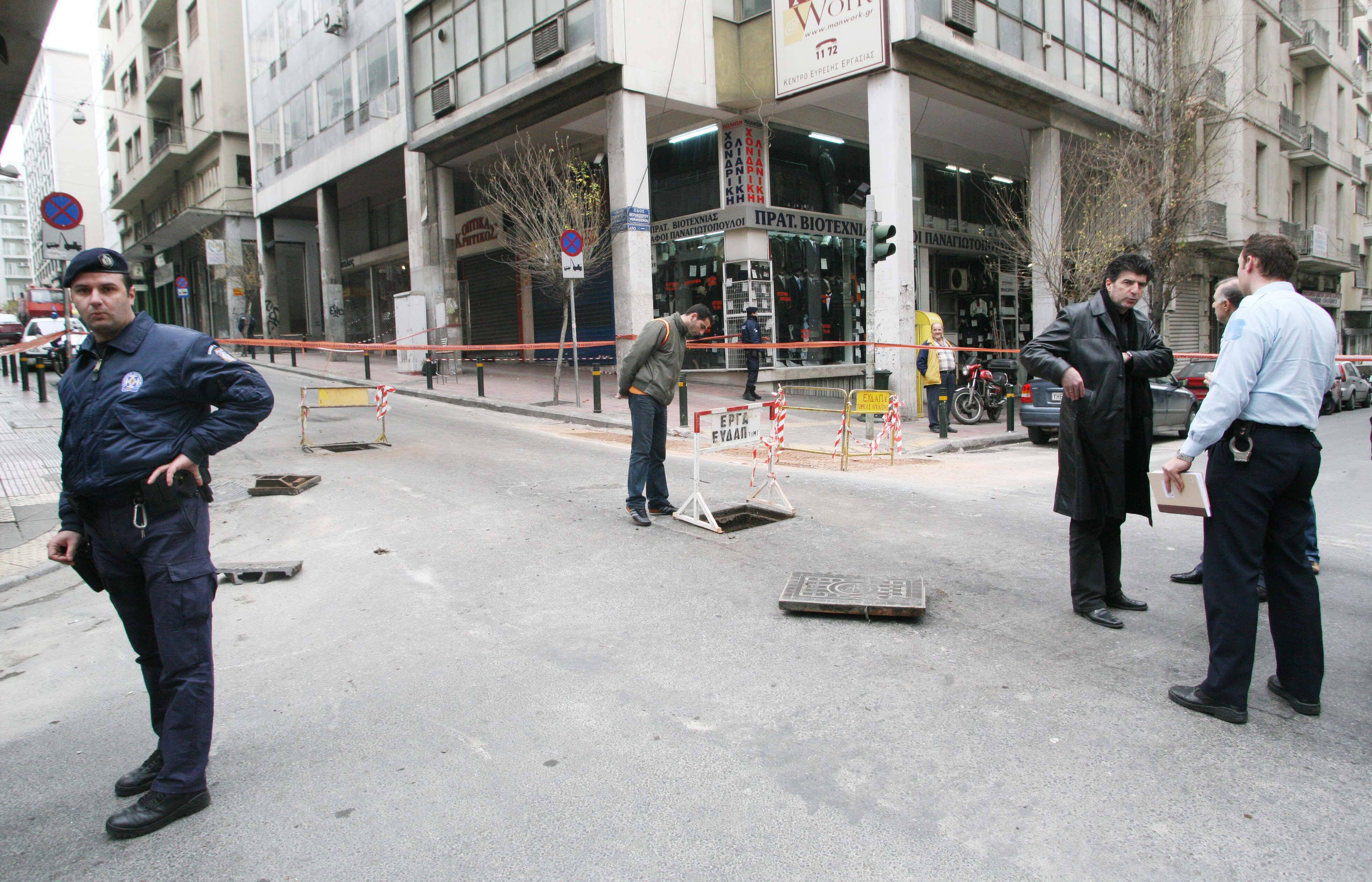 Θεσσαλονίκη: Έκλεψαν 68 καλύμματα φρεατίων!