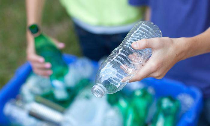 Δήμος Ηρακλείου: Δωρεάν διανομή 1.000 κάδων ανακύκλωσης σε σπίτια