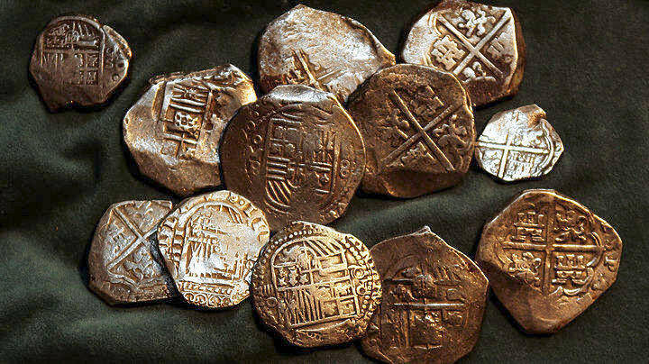 Στη… φάκα 63χρονος για κατοχή αρχαίων νομισμάτων και αντικειμένων