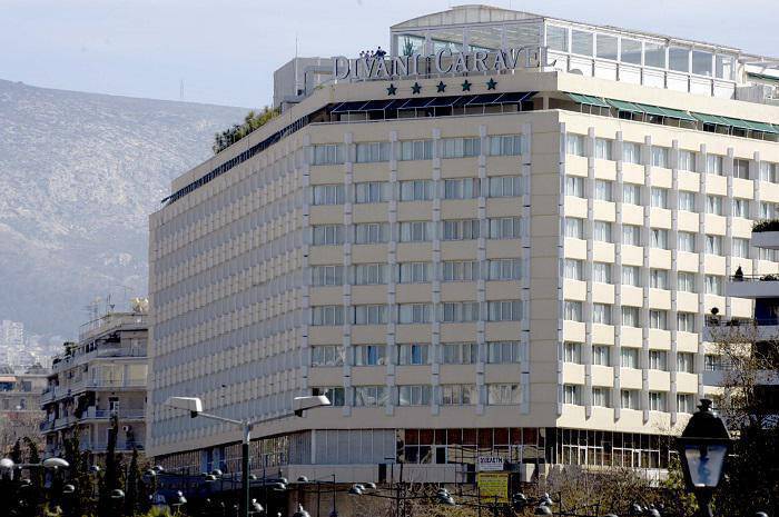 Τα ξενοδοχεία της Αθήνας κάνουν “έξωση” σε 36 βουλευτές – Η επιστολή του Caravel