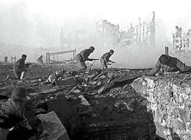Σαν σήμερα το 1943 έληξε η μεγαλύτερη μάχη του Β’ Παγκόσμιου Πολέμου, η Μάχη του Στάλινγκραντ