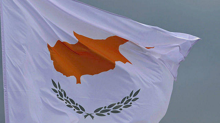 Δημοσκόπηση: Το φαβορί και τα αουτσάιντερ στις εκλογές στην Κύπρο