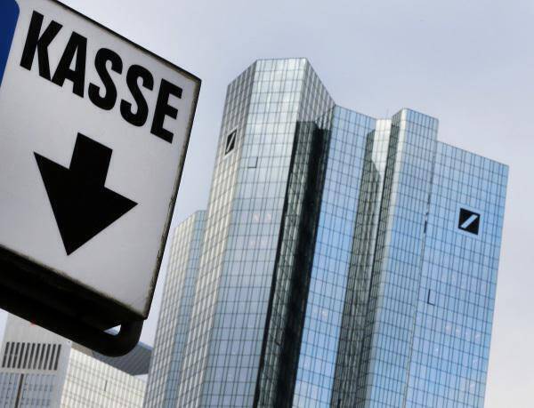 «H Deutsche Bank κόβει 20.000 θέσεις εργασίας»!