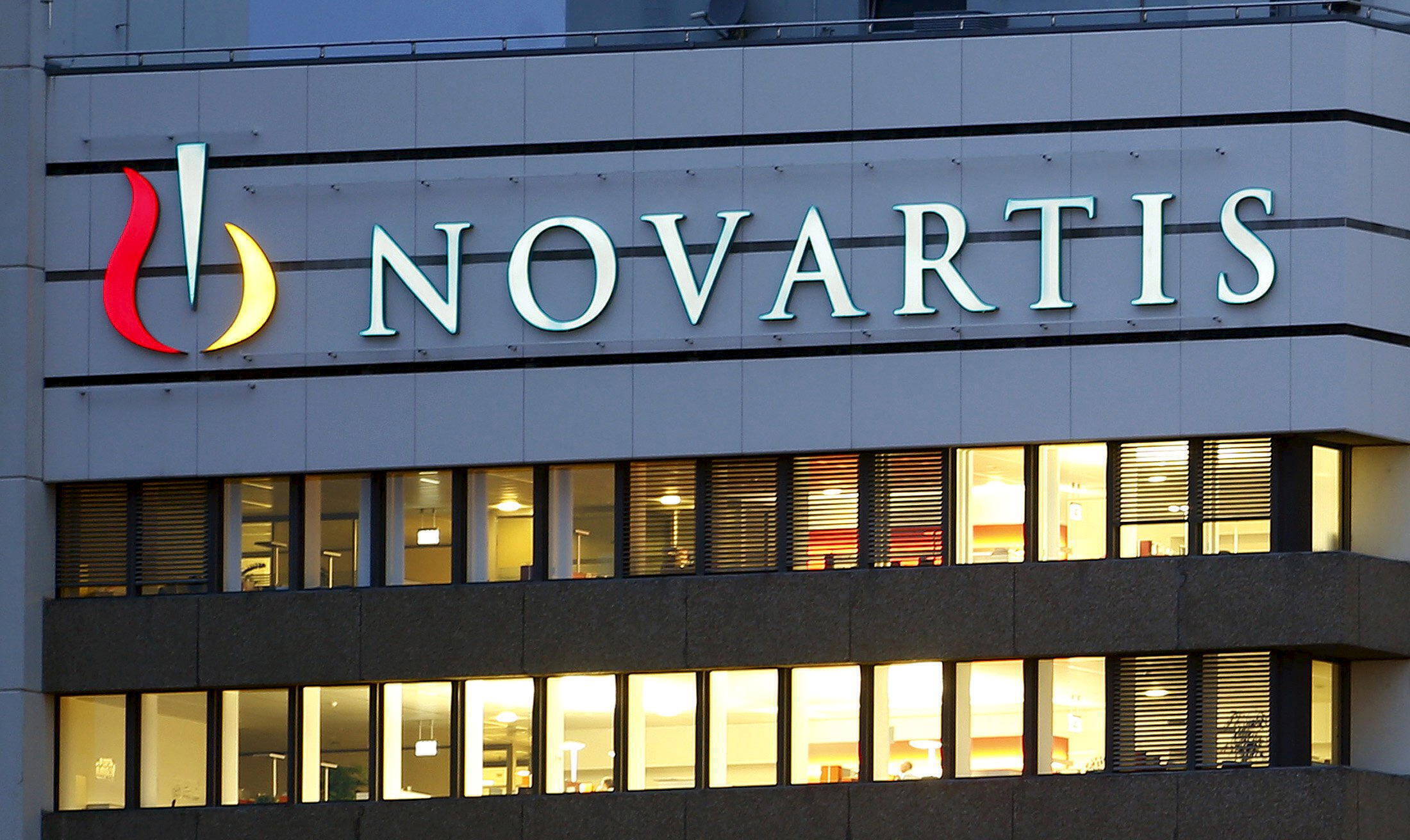 Σκάνδαλο Novartis : Πως το FBI παγίδευσε πολιτικούς