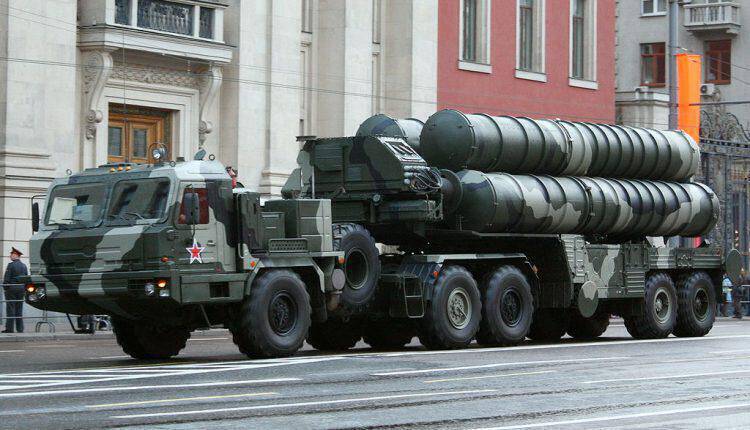 Με κυρώσεις απειλούν την Τουρκία για την αγορά των ρωσικών πυραύλων S-400, η ΗΠΑ